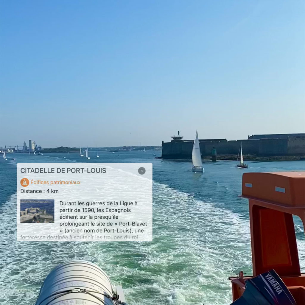 Visite guidée pendant votre traversée Lorient-Groix avec l'application Explo’r@de.